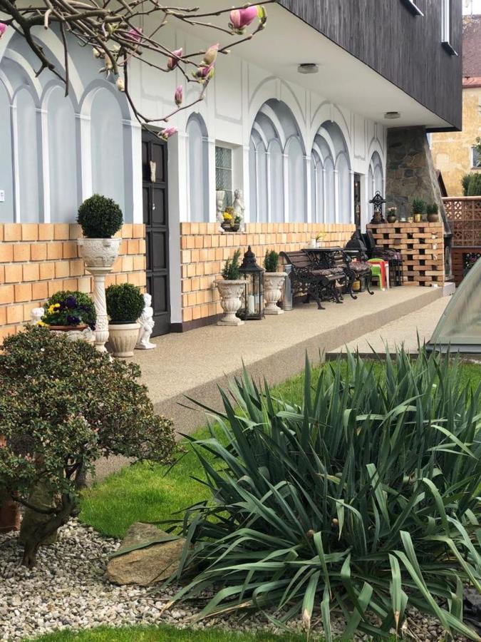 Apartmany Karlsbad Eksteriør billede